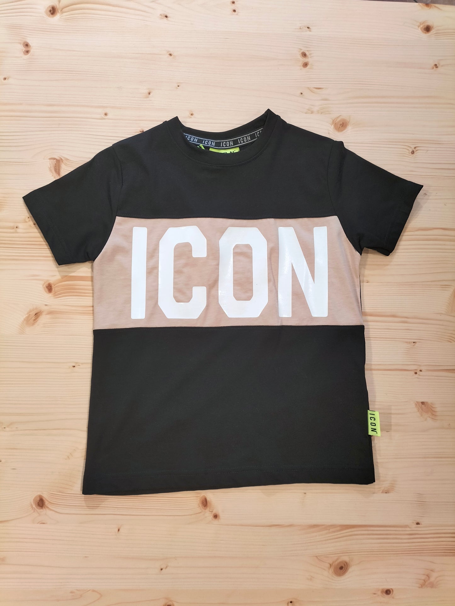 T-shirt logo - Icon